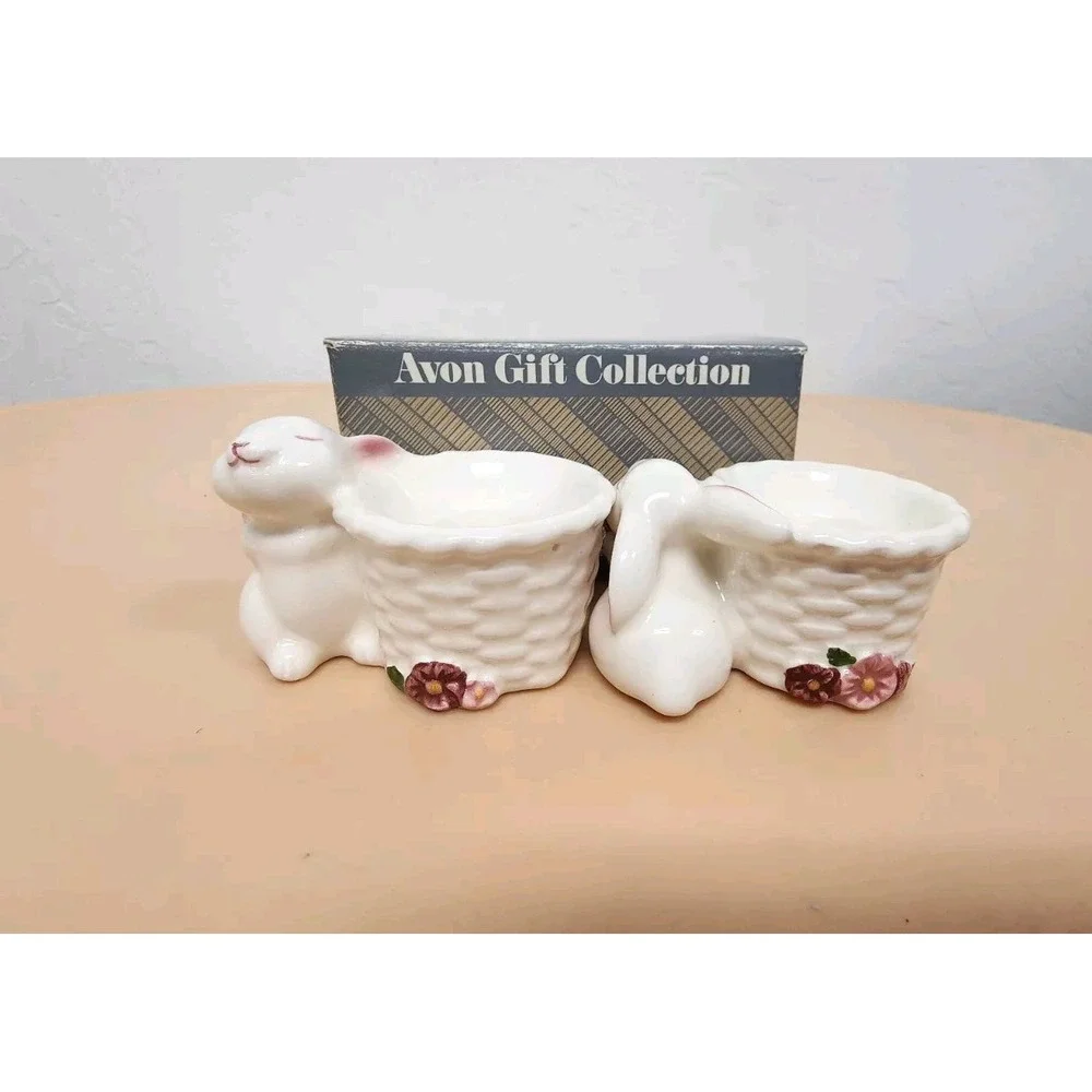 Vintage 1982 Avon Set Of 2 Ceramic Bunny Taper Holders.‎ Made In Brazil